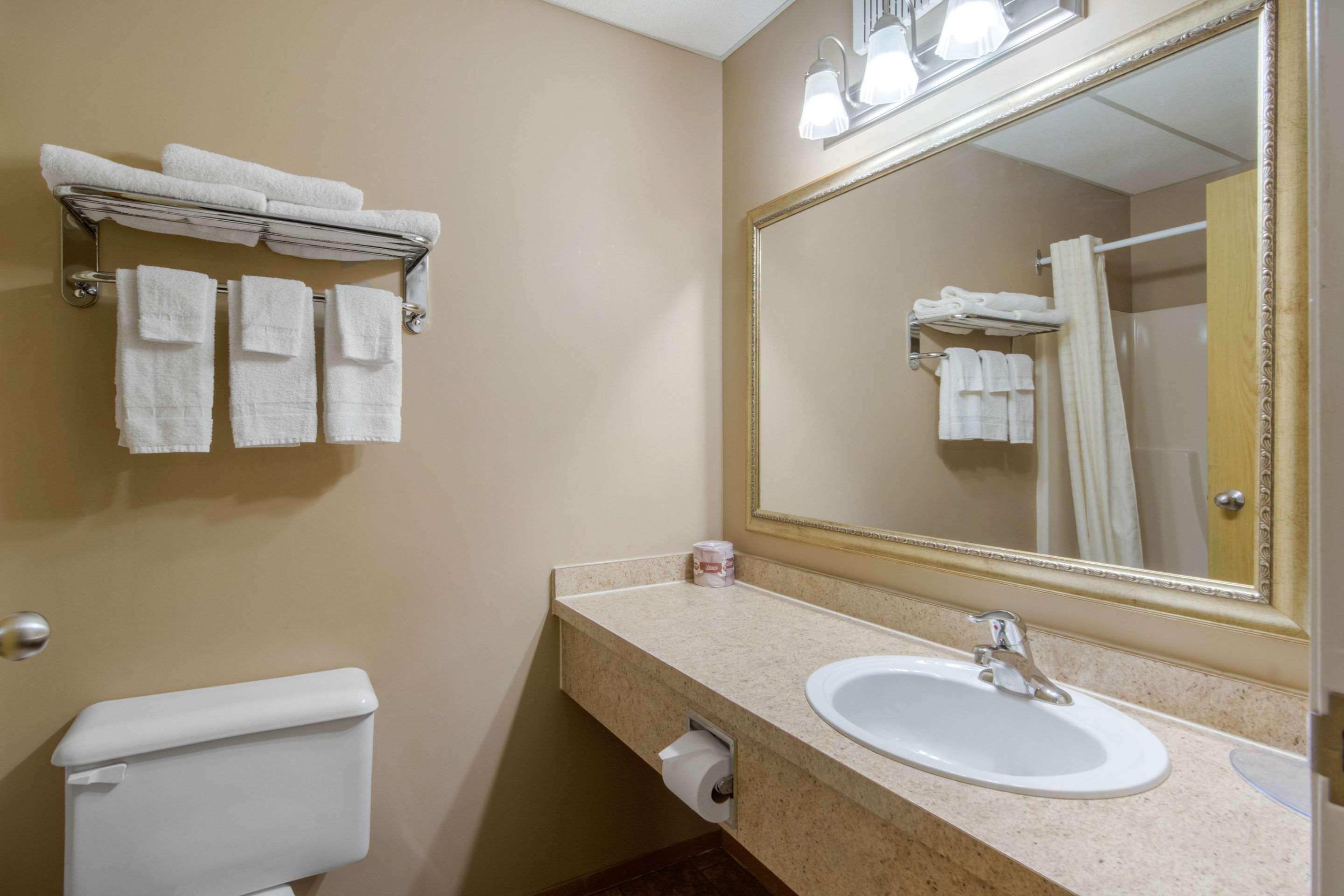 Econo Lodge Regina Kültér fotó