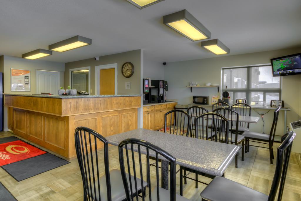 Econo Lodge Regina Kültér fotó